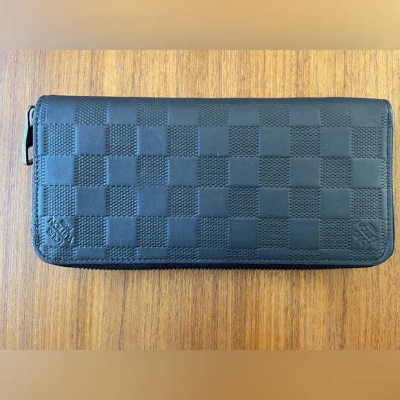 Louis Vuitton Zippy Wallet Vertical - Picture 3 of 13